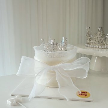 시스루티아라케이크👑👰