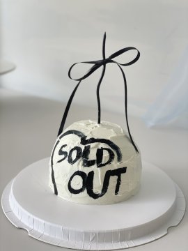 dome painting cake