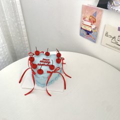 체리 장식 리본 케이크 3