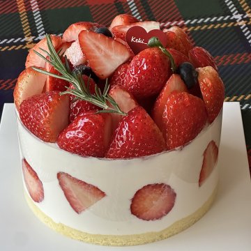 딸기 생크림 케이크(시즌 종료)