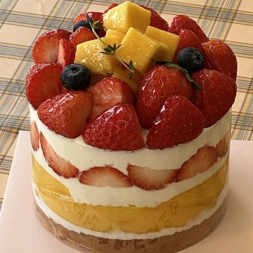 딸기 망고 생크림 케이크(시즌 종료)