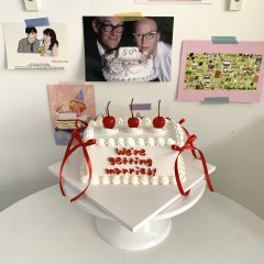 직사각 체리 장식 리본 케이크 2