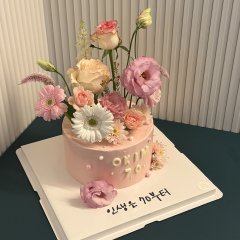 ake(에이크) 무드보드 5