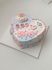 glipple love  cake 1