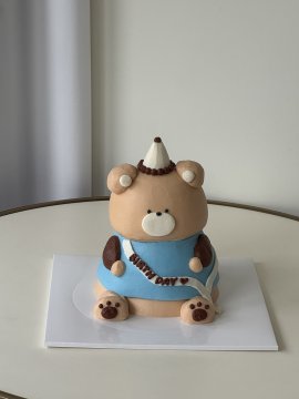 곰돌이 입체케이크