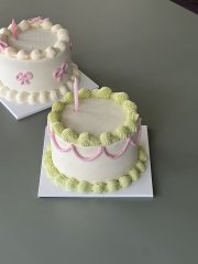 Simple Vintage Cake 2