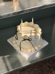 Silver Candle Cake 2