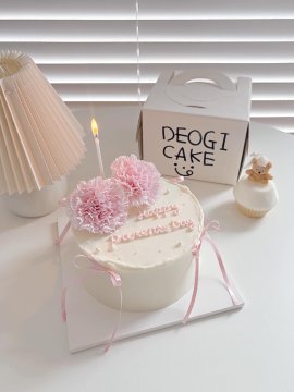 리본 카네이션 케이크 🎀