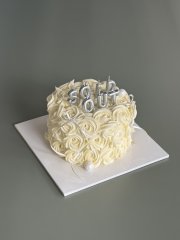 Rose Garden Cake 4