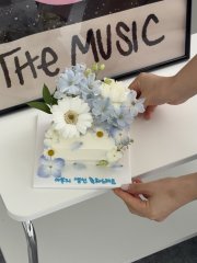 생화가득 롤케이크 2