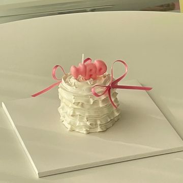“HBD” 핑크초